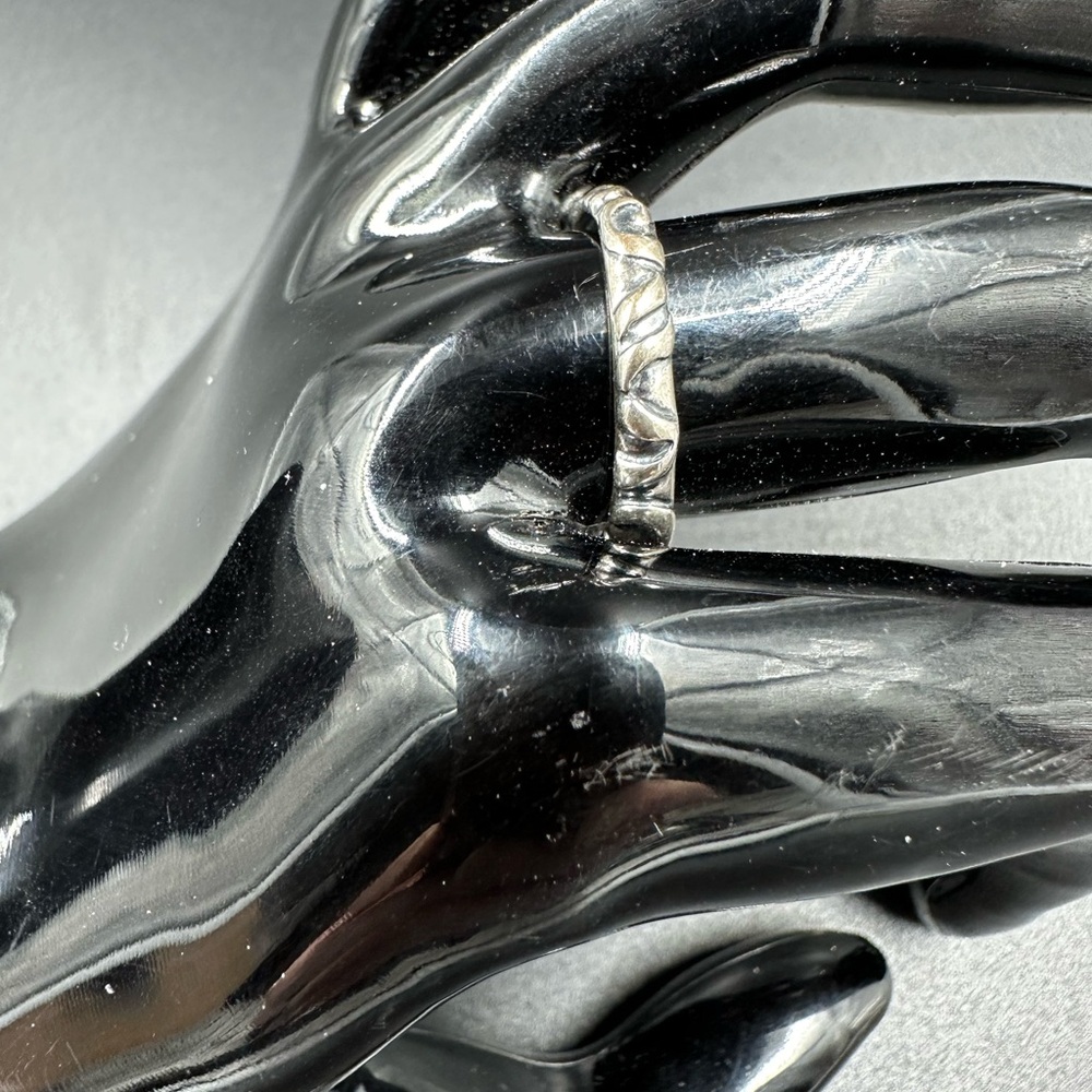 Silpada Sterling Silver Vine Ornate Band Sz 7